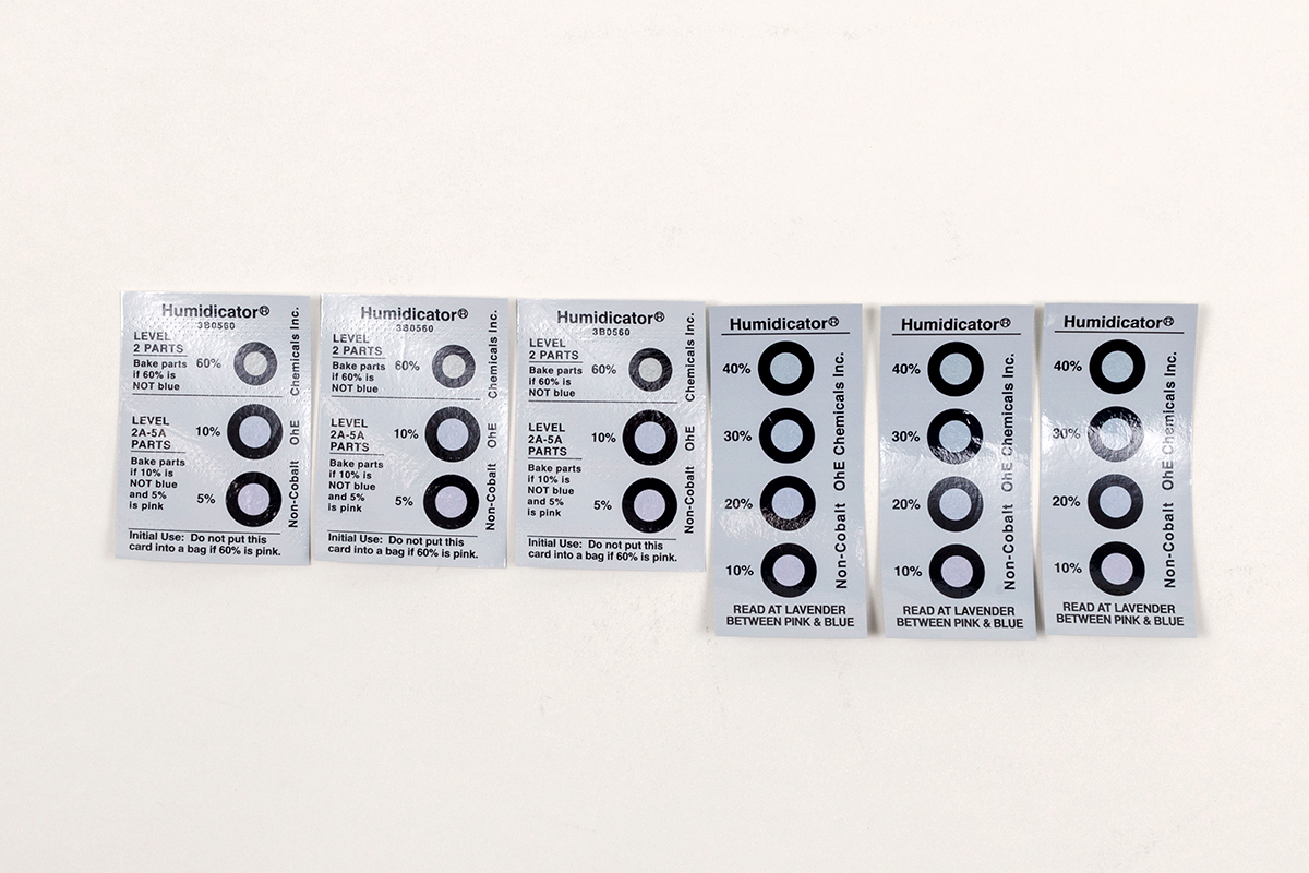 Humidity indicator card